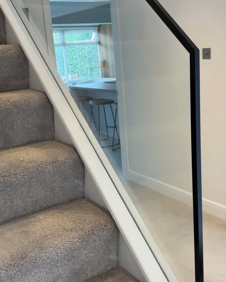 Black metal crital staircase, manufactured and installed by us. Pairs perfectly with our black door range.
#glassbalustrades #staircase #stairrefurb #modernliving #renovation