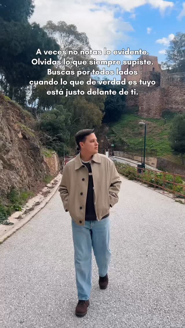 A veces no notas lo evidente. Olvidas lo que siempre supiste. Buscas por todos lados cuando lo que de verdad es tuyo está justo delante de ti.