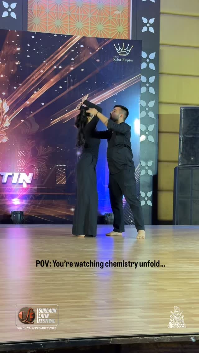 A moment from the stage, a story still unfolding.
A little BachaZouk and a touch of Contemporary —and a lot of feeling.
This was us at Gurgaon Latin Festival last year 🖤✨ To Be Continued… ✨
.
🎵 To Be Continued by @apdhillon
🎥 @ninjavideozz @rakay.rautela
.
#bachata #bachazouk #contemporarydance #dance #stageperformance