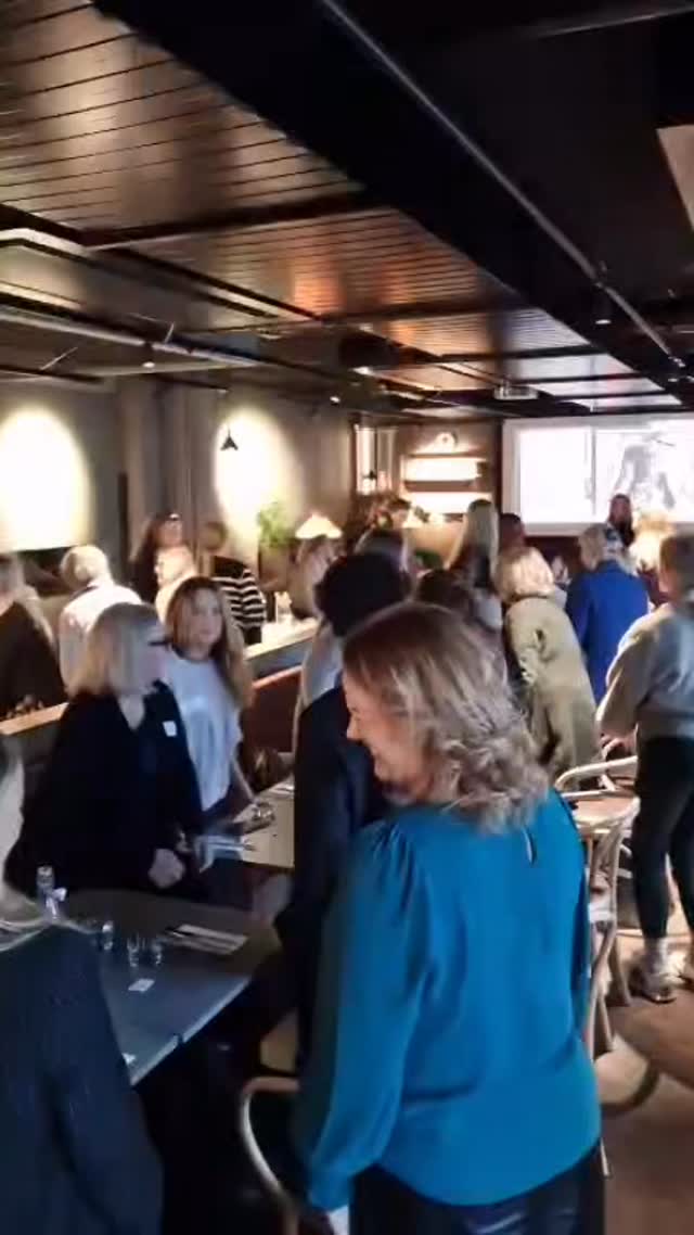 Petras föreläsning väckte tankar, känslor och inspiration, och påminde oss om vikten av att se både oss själva och varandra – med nyfikenhet, respekt och mod🌱🙌