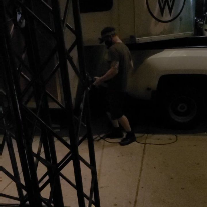 Working smarter not harder to move a 2000 lbs @techno_supertechno_technodolly down and up 2 flights of stairs with some mechanical advantage and last minute ramp welding. It was all worth it! The shot had a 50% ramp down in the middle while maintaining a 24fps bg. I saw the comp before leaving and it worked a charm with a little math and a great creative vision!
#setlife #setlife🎥 #gripology #gripdept #filmcommunity #filmgear #filmmaker
@wfw_intl