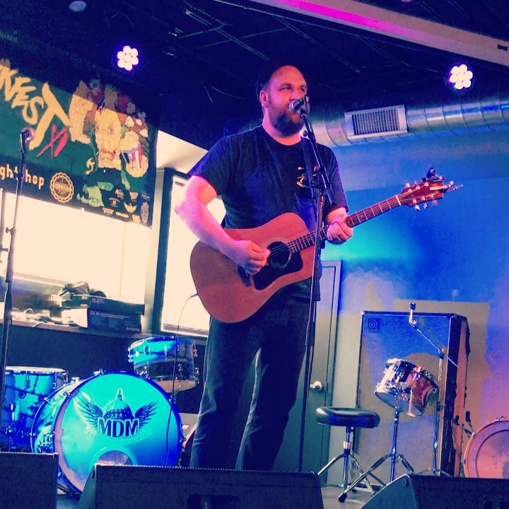This man, his music, and just how good of a human he is makes him quite literally one of our favorite people on the planet. We are happy to call him friend and are incredibly happy to host him at #mwpfxi Thanks for joining us my friend! #acousticpunk #chicago #southside #olliemobworldwide #festival #sundayfunday☀️ #party #flatfoot56
#6’10