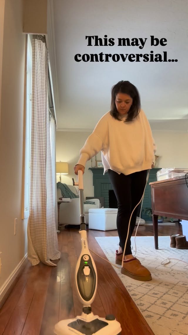 This may be controversial… but impulse purchases are usually the real problem.
Not your house.
Not your systems.
When stuff comes in faster than decisions get made,
clutter doesn’t stand a chance.
Organizing isn’t just about what you do with what you own —
it’s about being more intentional with what you bring home in the first place.
Slow the inflow.
Everything else gets easier.
⸻
#decluttering
#homeorganization
#organizedhome
#simplifyyourlife
#lessismore