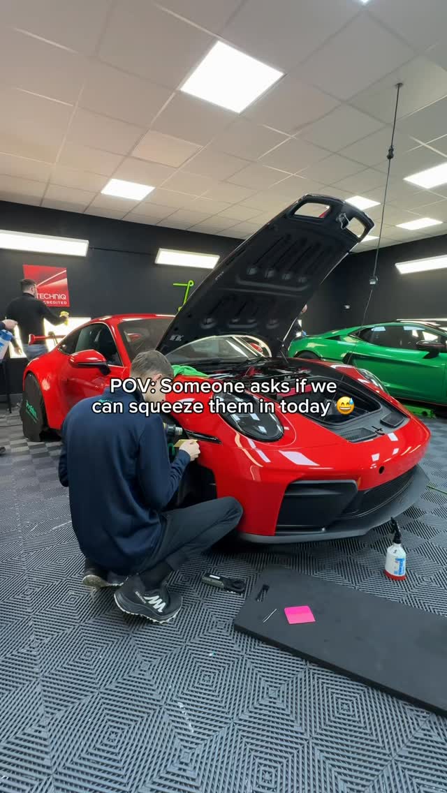 February is almost here… the month people usually associate with Valentine’s Day - however for us it’s the run up to 1st March (new ‘26’ numberplate) month = manic! 😅
#LussoConcierge #PPF #PaintProtectionFilm #Detailing #CarStorage