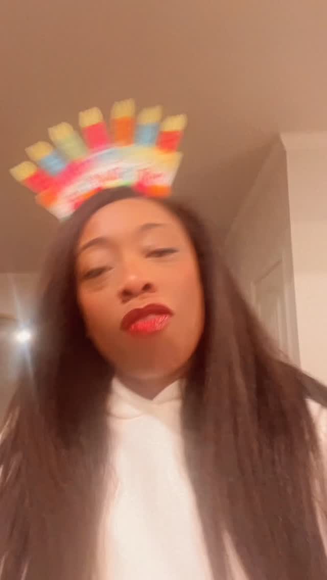 Because ta-day, I turn 21 for the 44th time 🎂 #bday #Aquarius ♒️ #annualbdaymorningdance