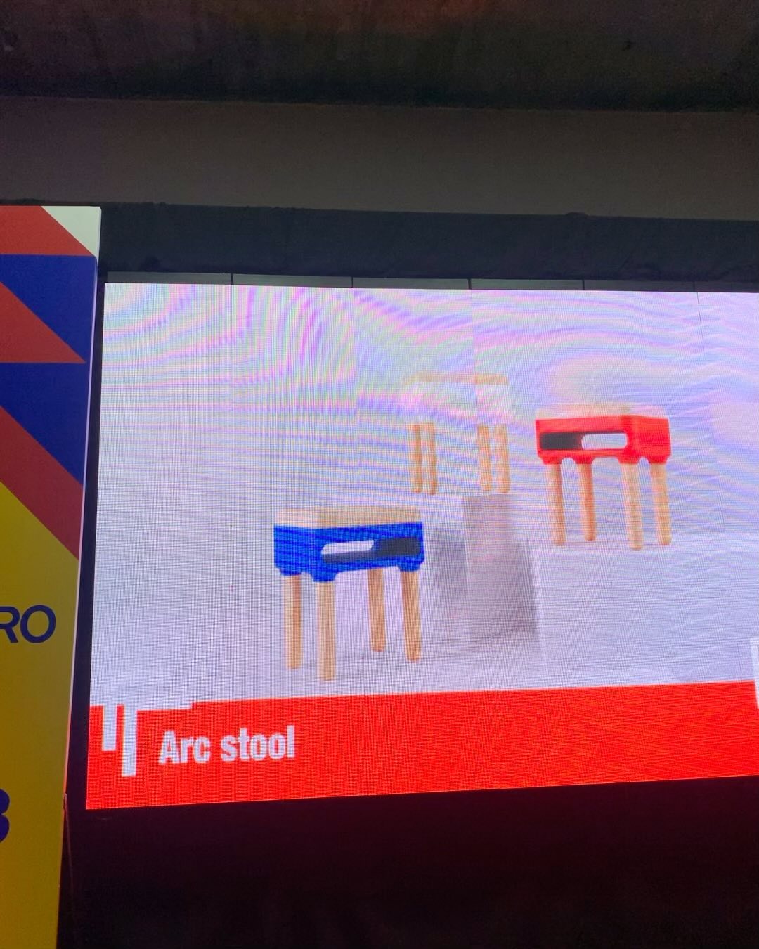 Ya pasó un tiempo pero quería compartir este momento que me hizo muy feliz 💙 muchas gracias al premio @lapizdeacero por la nominación del proyecto Arc y a todas las personas que me han apoyado y acompañado en este proceso tan lindo que llevo con el diseño. Este premio significa mucho para el país, me encantó mucho ver la fuerza del diseño colombiano y los proyectos que se están desarrollando, definitivamente en Colombia tenemos mucho potencial. ¡Ansío seguir participando, conocer a más creativos del gremio y siempre crecer! ✍🏻⚡️
•••
#diseño #colombia #lapizdeacero #mobiliario #concepto #design #industrialdesign #productdesign