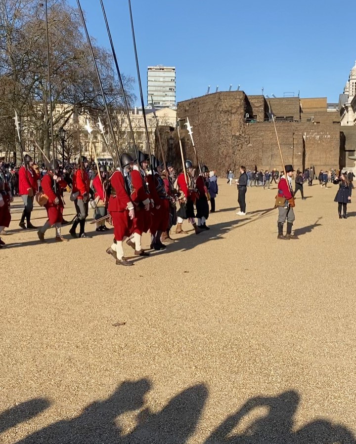 Sunday 373 years ago Charles I was executed in the grounds of the palace of Whitehall right in the middle of modern Westminster. The only king of England ever to be executed after trial and sentencing.
For the last 50 years the English Civil War Society have commemorated the event with a march along the Mall and a solemn service on horse guards parade.
We went down to watch the reenactment and as expected I was awed by the level of dedication shown by the costuming and arming of the the many soldiers on show. What I wasn’t expecting was a touch of real pathos for a king who while not a great leader of the country walked the route we followed and up onto his scaffold to face the axe with his chief worry being wether folk would see him shiver on a cold January day and think he was scared.
•
•
•
Hi I’m William Harry Mitchell, a Blue Badge Tourist Guide and Historical Interpreter. I lead tours around London and all over England. Want a tour? Have a look at my website (link in bio) for some ideas and get in touch through the contact form. @whmtours
#englishcivilwar #warsofthethreekingdoms #reenactment #history #soldiers #civilwar #charlesi #pikemen #pikeandshotte #wardrums #marchingband #mounted #horseguards #royalist #loyalist #kingsarmy #guide #tour #tours #tourguide #touristguide #bluebadgeguide