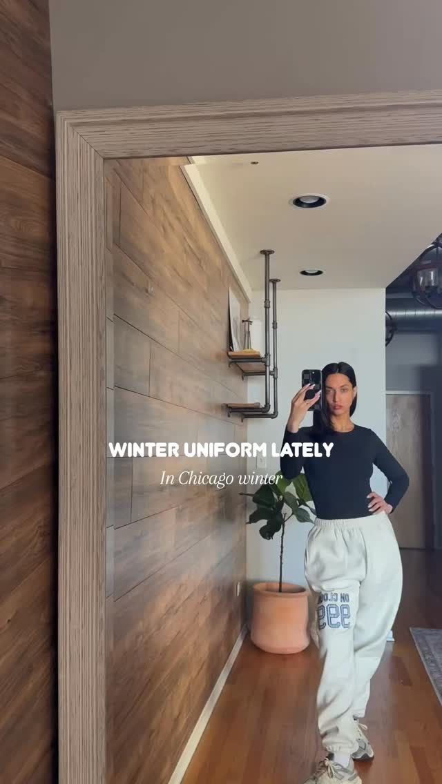 winter cozies on repeat!! ❄️☕️