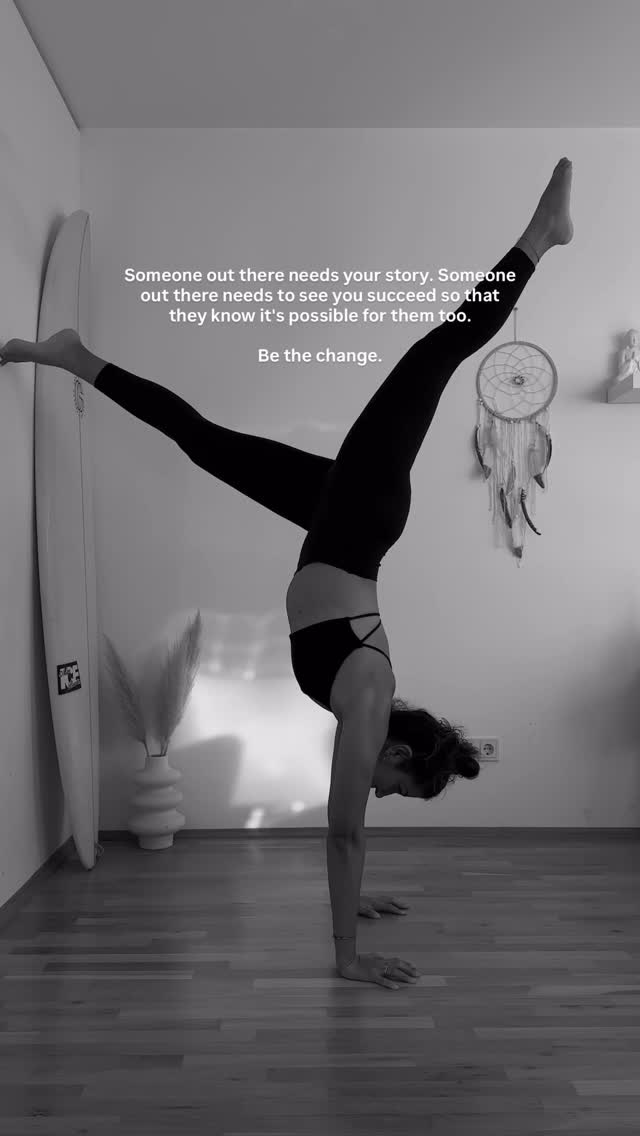 & darum zeig dich, teile deine Story, deine Erfahrungen - du weißt nie, wen du damit gerade ermutigst anzufangen, loszugehen oder weiter zu machen 🤍
#Motivation #mut #dreamlife #traumleben #handstand