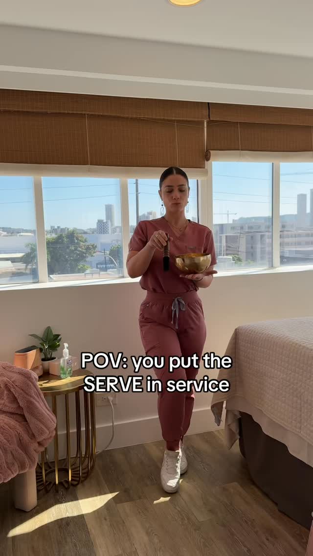 Here to SERVE 💅 (and provide the best services for you of course)