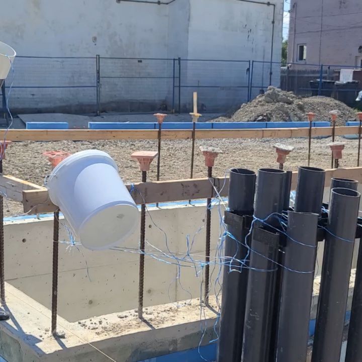 Work smart not hard.
#leafblower #milwaukeetools #milwaukee #tools #theboldgroup #electrical #electricianlife #electriciansofinstagram #takeprideinyourwork