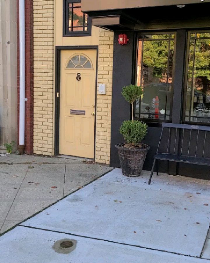 Salon Decorum- Summit, NJ