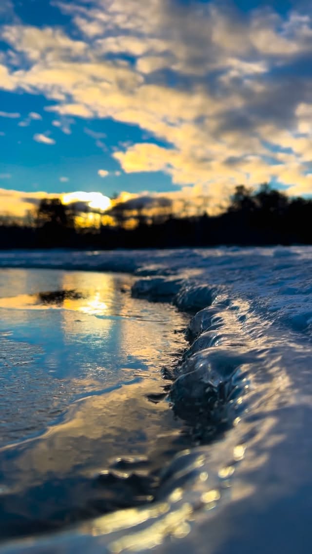 Breathe with the lake #greatlakes #lakehuron #protectwhatyoulove