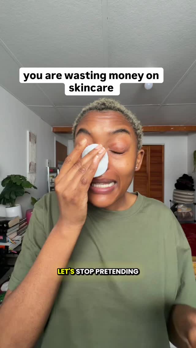 We need to be honest your problem is not that products aren’t fixing your skin … it’s your lack of consistency and your constant chasing of viral miracle products that is delaying your skin’s betterment.
#skincareroutine #ski̇ncareti̇ps #overconsumption