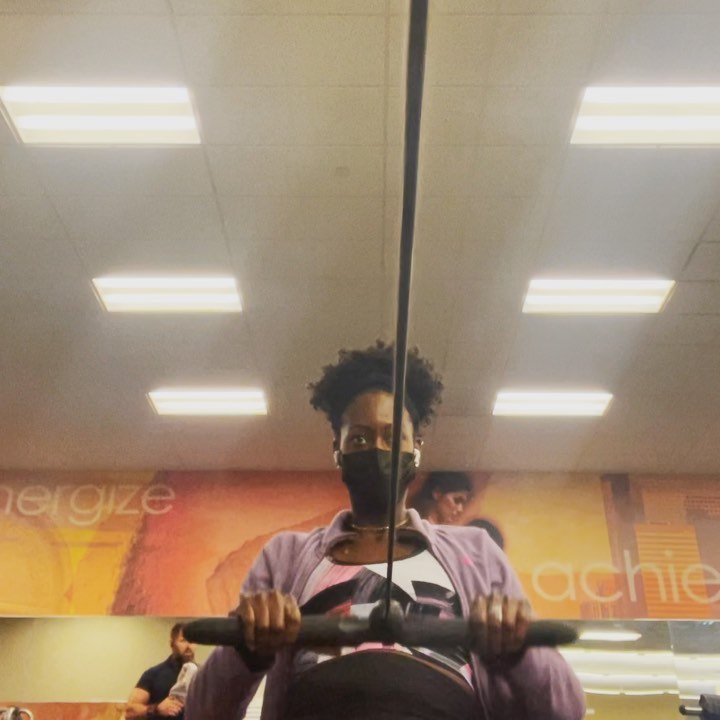 A little bit of everything (with a concentration on legs/ Lower back) full body workout
#beastmodedri #beautyisinbeastmode #melaninfitness #fitnessmotivation #fitnessinspo #fullbody #dmvfitness #womenfitness #fullbodyworkout #workoutroutine #selflove is the best love