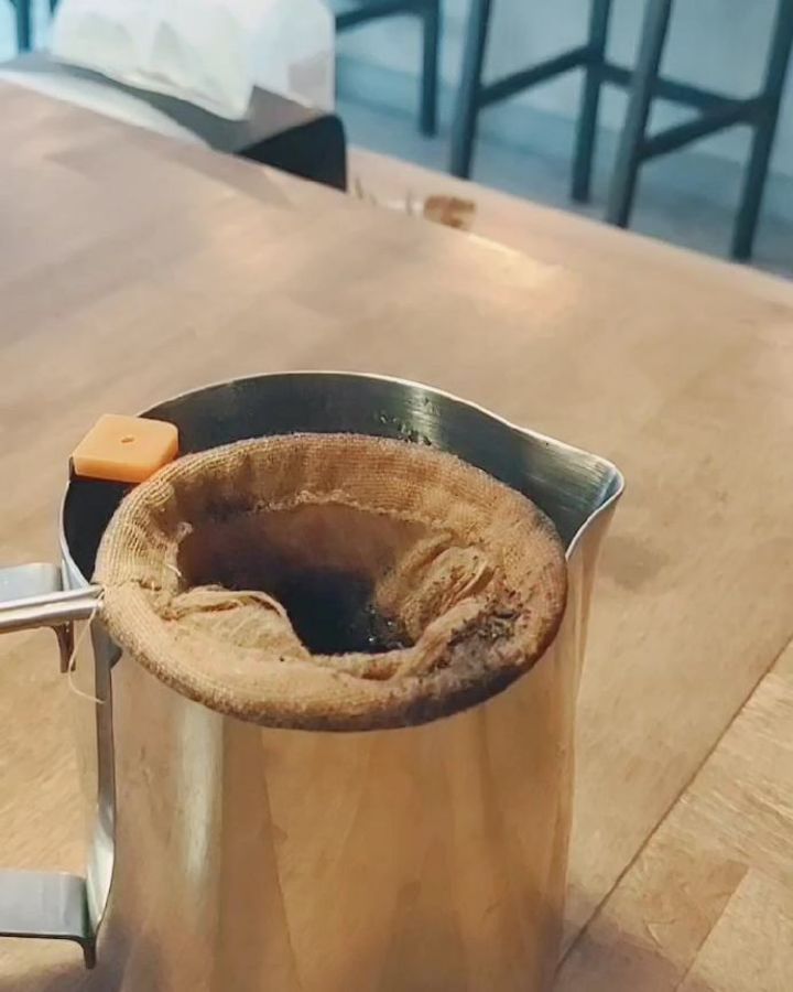 Thai coffee (Olieng) is back!!
Aromatic&Authentic taste of Thailand.
#thaifood #coffee #cafe #uppsala #khaosoi #resturant #asianfood