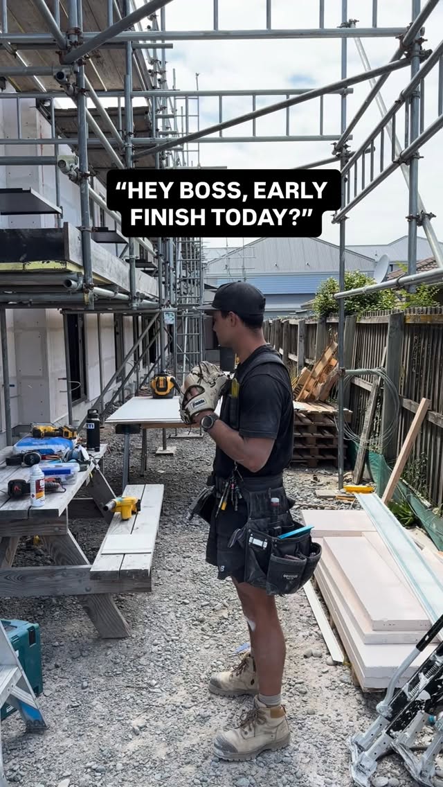We get that Mahi done at JC Construction 💪 loves an early finish 😂🤙🏼
#jcconstruction #tradielife #baseball #aus #tradies