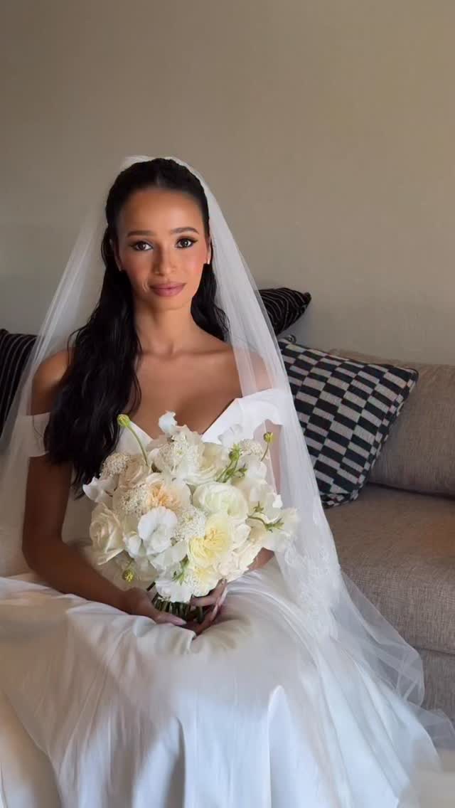 The beautiful Lani - what a pleasure it was to work with her on her big day! 💍✨
She trusted me fully and together we created a look that felt true to her and timeless in every way. Skin perfected yet still luminous and real. A soft pop at the eyes with winged liner and warm browns and mauves. I recreated her natural hair texture in defined, textured waves, swept half up into a chic knotted bun. Refined and romantic! We are obsessed! 🤍✨
Vendor Team:
Planning and Design: @blissproductions
Venue/Catering: @ritzcarltonbacarasb
Floral Design: @bright_floral
Photographer: @thekomans
Content Creator: @artofthemomentco
Live Music: @downbeat.agency
Rentals: @premiere_rents
Linens: @bbjlatavola
Lounge Rental: @partypleasers
Photo Booth: @mirmirphoto
Hair & Makeup: @marla_hairandmakeup
Signage: @luxeandlinen