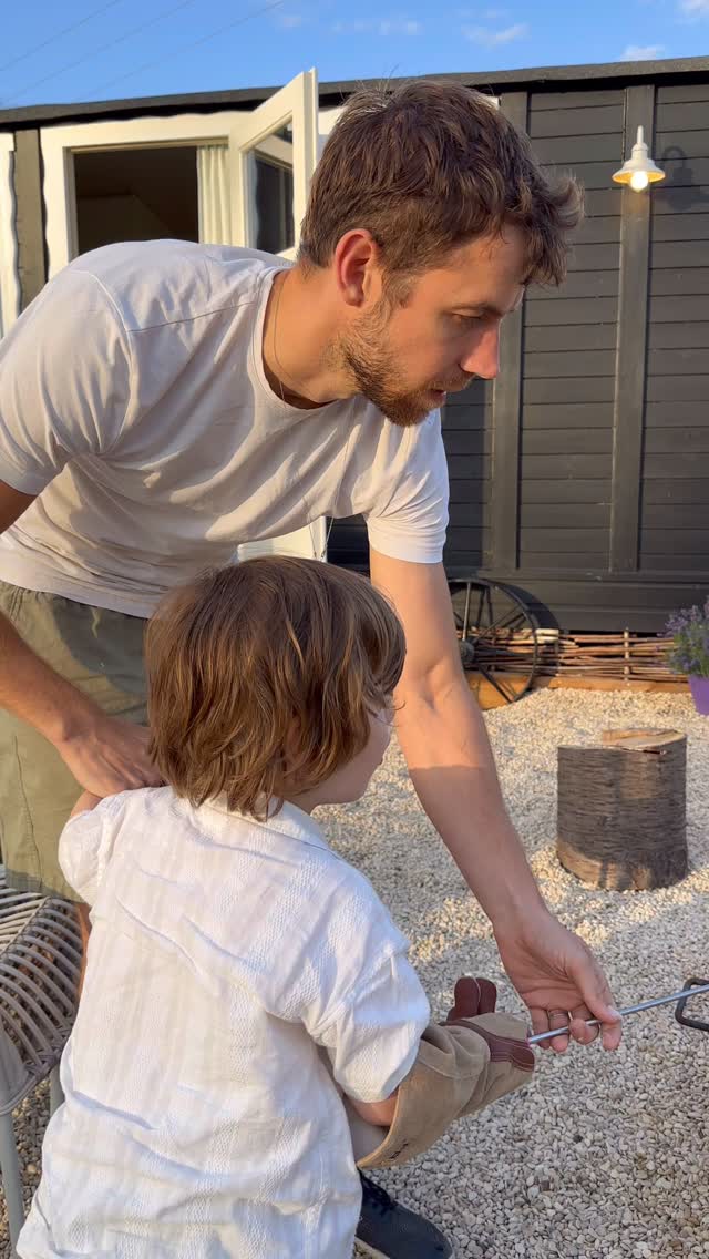 Prioritise time with your family ❤️
The benefits of fathers & mothers spending time together with their children are powerful, lifelong, and deeply formative:
✨ Emotional security – children feel safe, seen, and deeply loved
✨ Stronger attachment – trust grows when presence is consistent
✨ Healthy identity & confidence – children learn who they are by being known
✨ Better emotional regulation – calm connection teaches calm responses
✨ Lifelong memories – ordinary moments become sacred ones
✨ Stronger family culture – shared values are caught, not taught
✨ Resilience – children rooted in love cope better with life’s storms
And as your children grow into adults, this foundation becomes long-term health:
🌿 Lower stress & anxiety – secure attachment shapes a calmer nervous system.
🌿 Healthier relationships – they know how to connect, communicate, and trust.
🌿 Better mental health – reduced risk of depression and emotional burnout.
🌿 Stronger self-worth – less need for external validation.
🌿 Improved physical health – lower inflammation, better heart health, stronger immunity.
🌿 Greater life satisfaction – a deep sense of belonging and purpose.
Time together doesn’t have to be big or Instagram-perfect.
It’s walks, conversations, laughter, shared meals, prayers, and simply being there.
Nothing you do will ever be more important than who you raise 🤍
#healthcoach #lifecoach #holistichealth #familyhealth #family