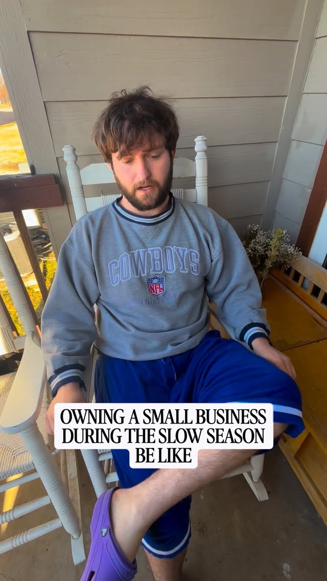 Y’all we’re hungry 😿😢
#smallbusiness #slowseason #shoplocal #metaphysicalshop #valentinesday