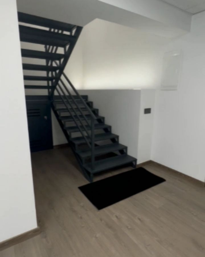 Reforma d'unes oficines 🖥️🤓
#espaih #oficina #interiordesign #arquitecturainterior #reforma