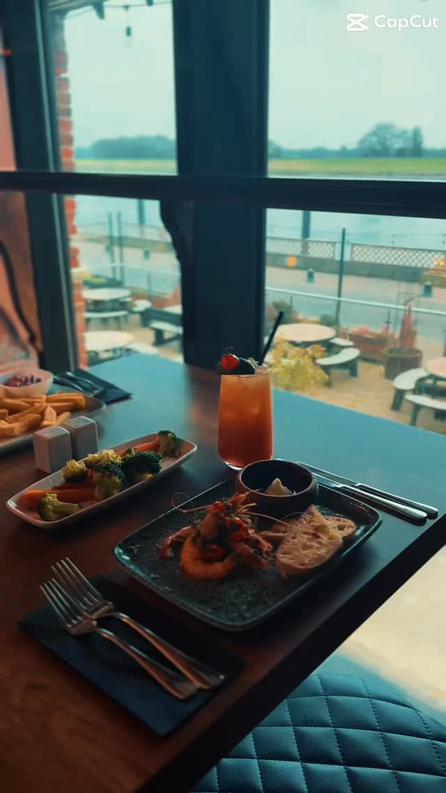 Marriotts Warehouse 💫
We are available for any occasion 🎉 🎈 - whether it’s a special celebration, a casual get-together or just a craving for delicious food, we’ve got you covered! 🍴 ✨