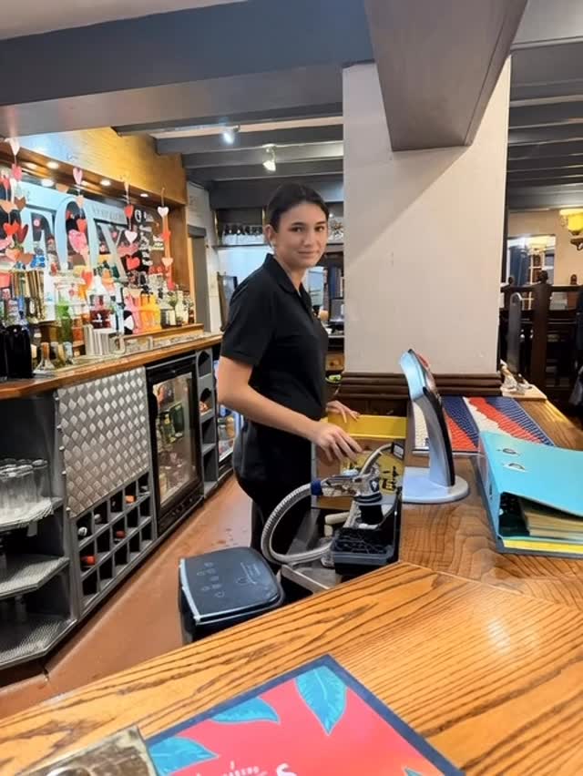 #pub #barstaff #drinks #wine #beer