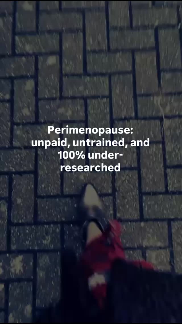 Perimenopause is work. You just didn’t apply for the job.
Perimenopause is a full-time job.
You’re just doing it unpaid — without training, without benefits, and without a lunch break.
Let’s recap your new roles:
👩💼 Symptom tracker
🧠 Hormone researcher
🧘♀️ Rage regulator
🧑🍳 Nutrition detective
💊 Supplement coordinator
🛏 Sleep negotiator
…and somehow still Head of Literally Everything Else
And what do you get in return?
Mood swings, night sweats, cravings, exhaustion — and a culture that keeps telling you to “just manage your stress.”
Right. Cool.
🧠 Save this if you’re doing all of it and still wondering why you feel wrecked
📤 Send this to the woman carrying the invisible workload plus the hormones
👣 Follow @foodfabulousnutrition for perimenopause support that gets what you’re really dealing with
#perimenopause #midlifewomen #menopausesupport