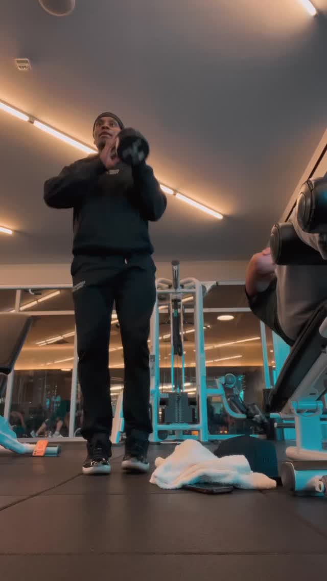 While they were at the Grammy’s,
we were in the gym lifting grams. #Kilograms #Donamatrix #joshduhamel