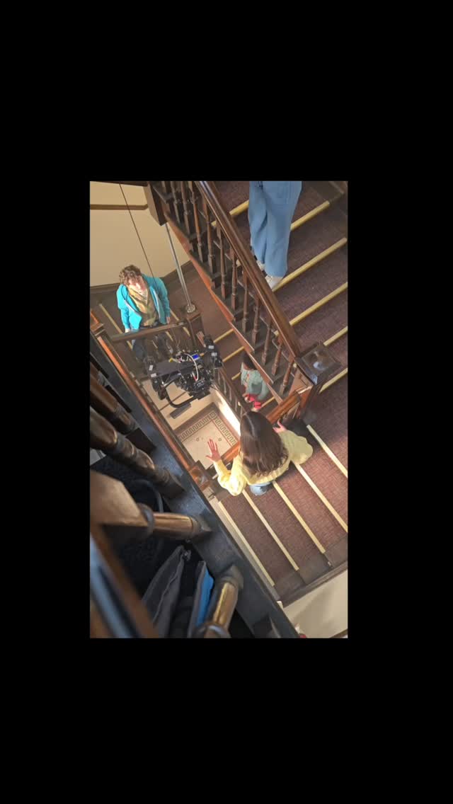 Small footprint descender. Single 200lbs winch, lightweight 6x6 @buildmodulusx truss and @shotoversystems G1. Can be installed just about anywhere.
#bts #gripology #filmmaking #filmgear #gimbal