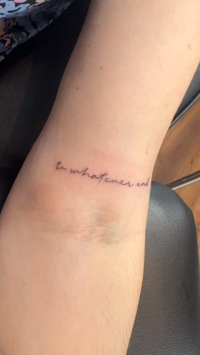 It’s the small details that make the biggest difference.
Clean lines.
Balanced spacing.
A design that works with the body, not against it.
Fine line work should feel effortless — even though a lot of care goes into making it that way.
✨ Double tap if you appreciate precision
📩 Message me for honest advice on what would suit you