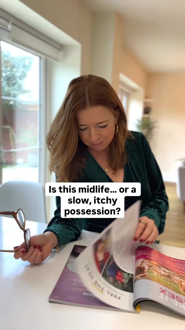 Midlife or demonic possession?
Hard to say.
Is this midlife… or a slow, itchy possession?
Because honestly:
🔹 You’re overheating like a broken laptop
🔹 You can’t remember what you walked into the room for
🔹 Your skin’s dry, your fuse is shorter than ever, and your sex drive’s filed a missing persons report
And now your knees make that weird crunchy noise too?
Midlife isn’t a vibe.
It’s a hormonal haunting.
🧠 Save this for your next “WTF is happening to my body” moment
📤 Share with the woman who’s Googled “perimenopause or cursed?”
👣 Follow @foodfabulousnutrition for smart, funny, actually useful perimenopause support
#perimenopause #midlifewomen #hormonesarewild
