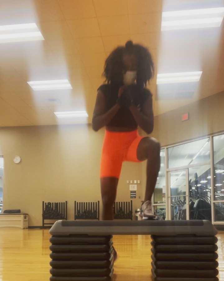 Keep grinding. You’ll see results 💪🏾
#beastmodedri #beautyisinbeastmode #melaninfitness #workoutmotivation #workoutroutine #dmvfitness