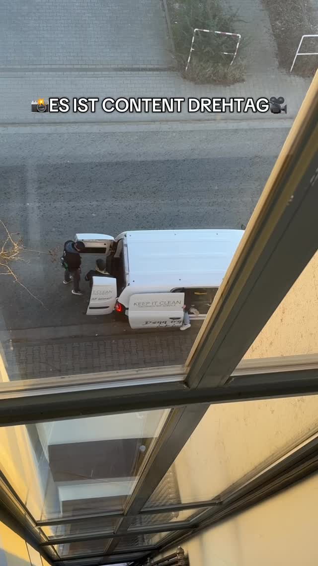 Die Gedanken der Mitarbeiter wenn ich erscheine 😈 #keepitclean #hausmeisterservice #immobilien #reinigung #gartenarbeit