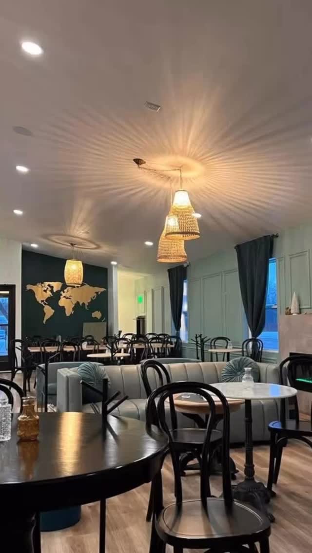 ✨ GLUTEN-FREE THURSDAY AT KRAVE — BACK BY POPULAR DEMAND! ✨
💚 Our GF Pavlova Bezas sold out in minutes yesterday — so we made more fresh today!
🍋🫐 Pavlova Bezas with Lemon Curd, Fresh Mixed Berry Compote & Blueberries
Delicate, crisp meringue with a soft, cloud-like center, topped with silky lemon curd and fresh berries. Light, bright, and irresistible — and yes, they go fast.
🍯 Freshly Made GF Krówki
The most delicious Polish caramel fudge candies — soft, creamy, and loved by kids of all ages. A true taste of Poland 🇵🇱 and a Krave favorite. 😍
💚 Everything is freshly made, with many gluten-free goodies available while they last — because the best treats never wait.
☕️ Pair your favorite with a Coconut Green 🥥🍵 loose-leaf tea or a Café con Miel and be transported to Europe in the moment.
💃🕺 Stop in today and experience the magic!
#WeLoveKrave #GlutenFreeThursday #PavlovaBeza #Krówki #PolishSweets