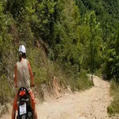Offroad mit dem Roller auf Ko Phangan. Bergab - bergauf.. 👍🙃🌴🌍🌴