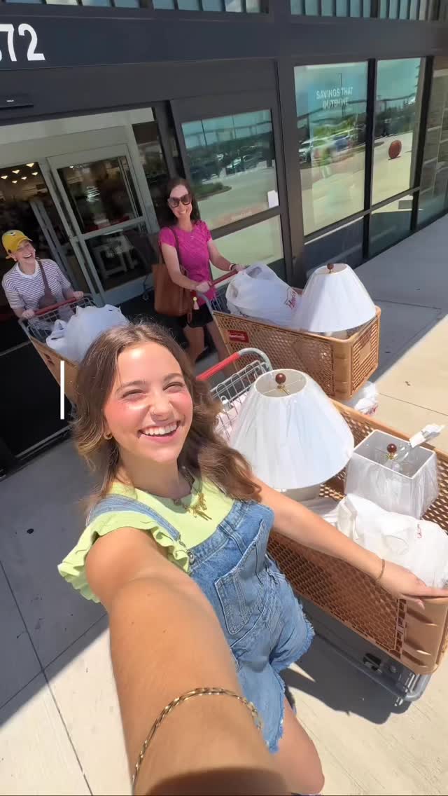 These are our FAVORITE kind of days🎉
When everything we’ve been planning for the last year comes together in one day and we finally get to put all the pieces in place and surprise our client.
This install day was from our most loved French Country Escape project and it honestly had us smiling the entire time. Seeing it all finished never gets old.🥹
Full reveal link at the end, you don’t want to miss it!