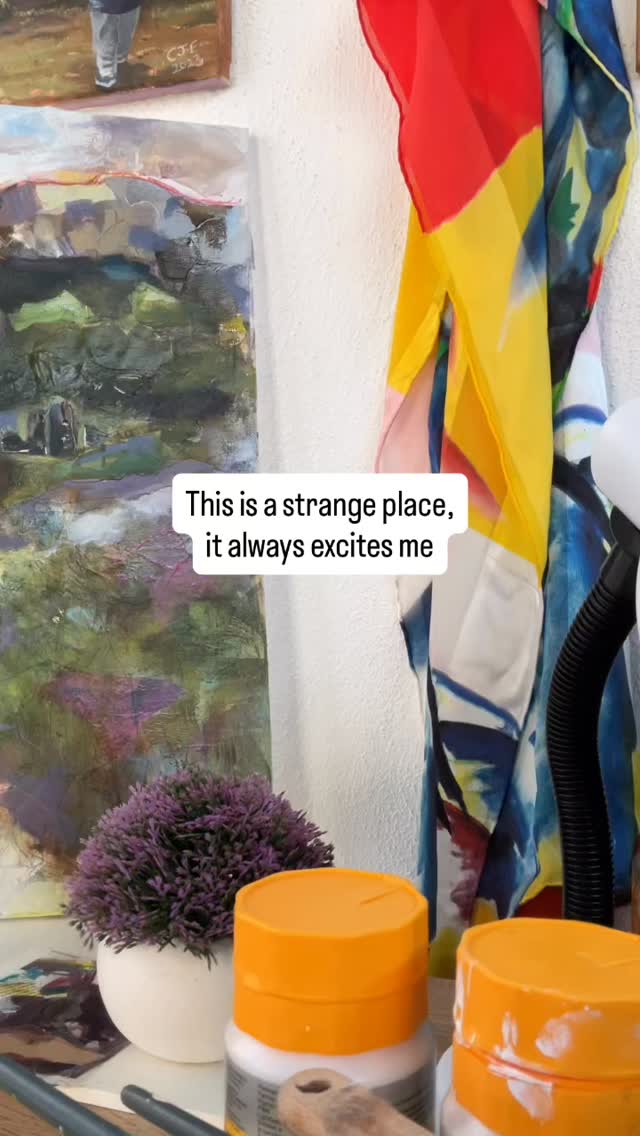 Have you ever fallen in love with a strange and empty place?
This valley in Wales, in the heart of the lead mines. It’s cold, empty, there’s an eerie silence, but there’s also a beautiful note on the wind. The greens here are like nowhere else on earth, luminous, as if to outshine the mist. I love these valleys, and every time I paint them, I want to go back and paint them all over again.
“Each Time I Return” acrylic, collage and mixed media, 50 x 40 cm
#hiraethart #walesart #welshvalleys #paintingthelandscape #beautifulplaces