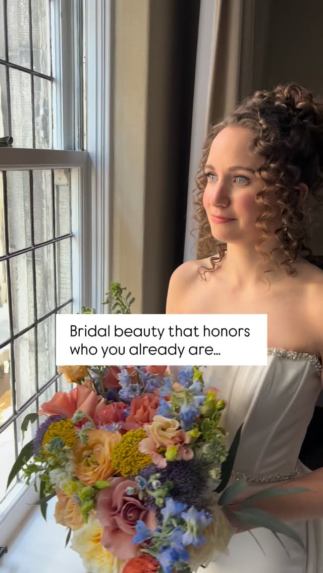 If you’ve ever saved a bridal photo and thought, “She looks stunning… but that’s just not me” then this is for you.
When we say “bridal beauty that honors who you already are,” we mean:
You don’t get a stranger in the mirror.
You don’t feel overdone, overdrawn, or hidden under trends.
You don’t spend your morning feeling like a project.
Instead, you feel:
Calm in the chair.
Clear about the plan.
Confident walking down the aisle.
We enhance; we don’t overwrite.
We refine; we don’t redesign.
We create a look that fits your features, your energy, and the way you already feel beautiful… just elevated to match the significance of the day.
Because real luxury isn’t chasing a look.
It’s having an experience that protects your peace and leaves you feeling completely like yourself — only more radiant.
✨ Tell us in the comments: what’s one word you want to feel when you see yourself on your wedding morning?
And if you’re a bride who wants to look like you in your photos 20 years from now (not a 2026 trend), our books are open. Inquire through the link in our bio 🤍
#ChicagoBride #ChicagoWedding #ChicagoMakeupArtist #ChicagoHairStylist #LuxuryBridalBeauty #NaturalGlamBride #SoftGlamBride #WeddingMorning #BridalHairAndMakeup #MidwestBride #TimelessBride #BridalBeauty