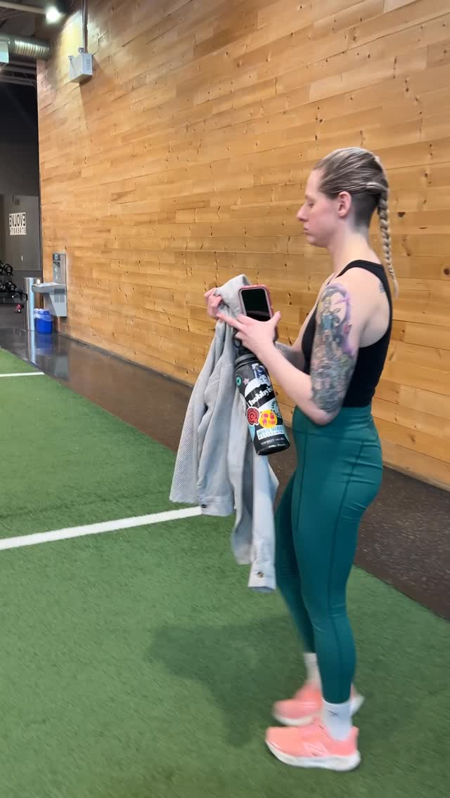 Bad body image days happen.
Even to people whoโve done a lot of healing. Even to people who are confident most of the time.
On those days, your body still deserves care.
Body positivity is often framed as something simple, as just deciding to love your body all the time. But in reality, a healthier relationship with your body doesnโt require constant love. It can be built through compassion, care, and gratitude, practiced over time.
You deserve that.๐งก