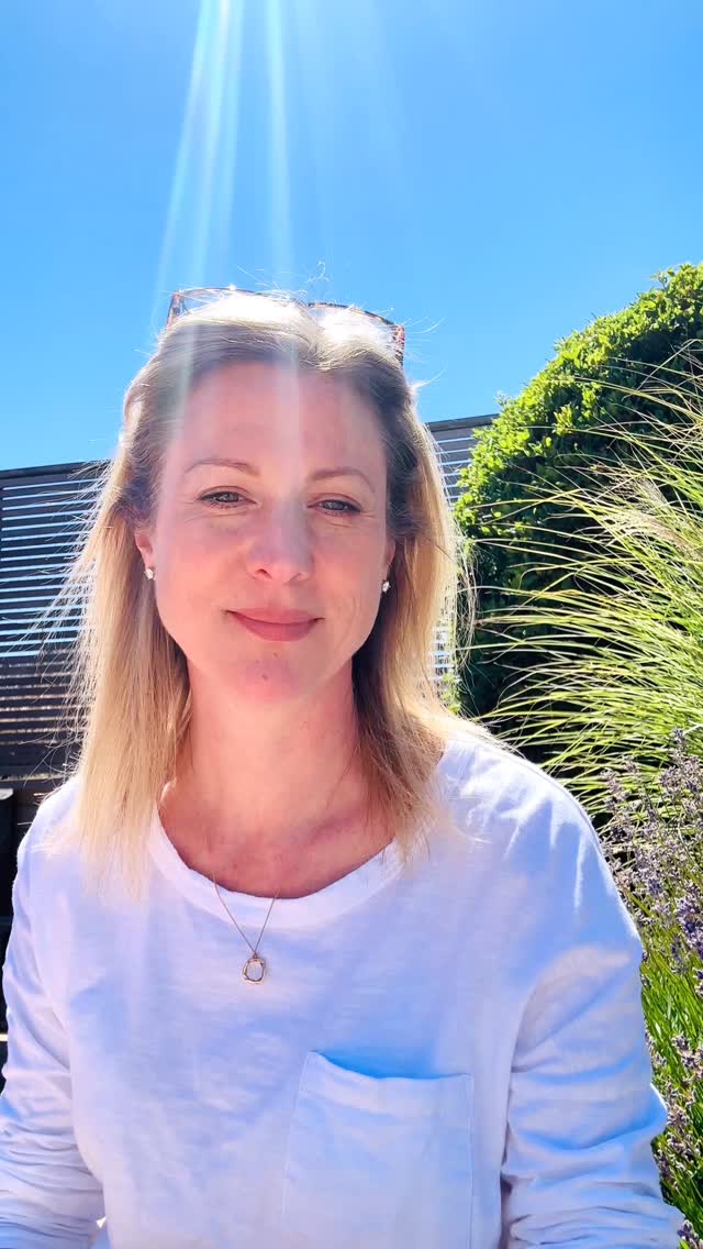 Hello to our new followers and welcome to Vū jewellers! We've had a setback with our old account getting hacked and losing 15k followers. But we're not letting that stop us. We need your support now more than ever. Please share, like, and help us rebuild the community! 🥰🤩💍🛠️ #vujewellers #queenstownjeweller #handcraftedjewellery #supportlocal #hackedaccount