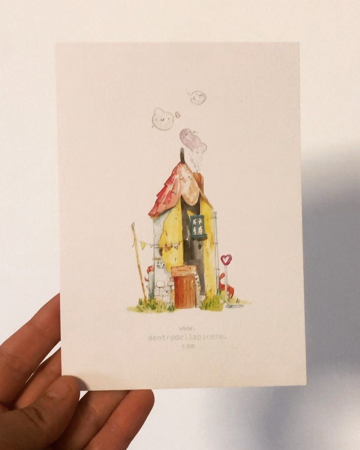 Nueva etapa, nueva postal para los envíos de nuestros pedidos online. 💫✏️🏡
.
.
.
#postal #postalbonita #minicasa #casita #casafantastica #casaantigua #casavieja #tiendaonline #regalosbonitos #regalosespeciales