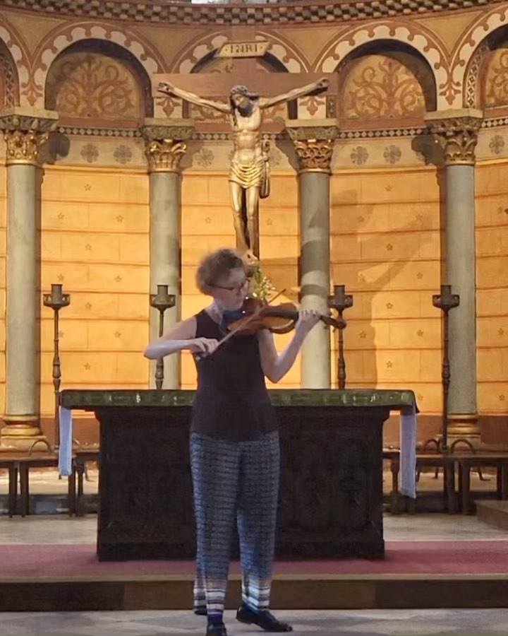 •• Three busy summer months with many wonderful and exciting concerts - from solo violin recitals abroad to chamber music in every corner of Denmark 🎻❤️🪂🪁🎶.
.
.
.
.
.
. #midipyrenees #cathedral #soloviolin #concert #france #chambermusic #sorøslotskirke #kulturmødet #p2 #broadcast #musicvideo #stagetime #onstage #violin #violinist #larsenstrings