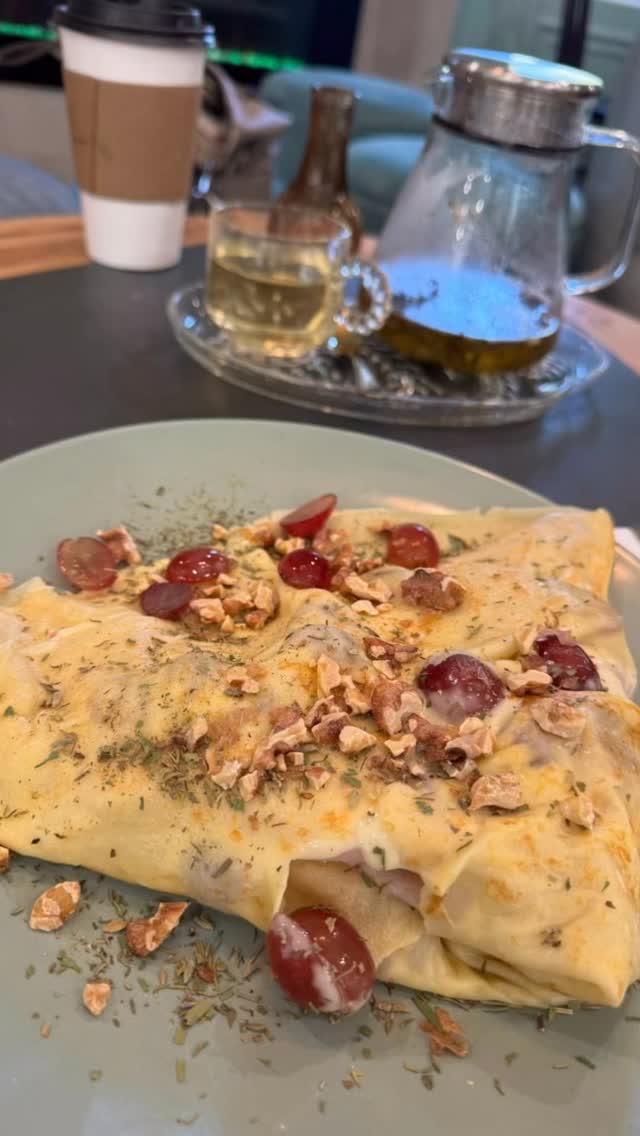 🍇✨ Meet The Bordeaux ✨🥞
🍽️ A little taste of Europe, straight from our family to your table.
Our Bordeaux crêpe is a delicate, golden crêpe wrapped around creamy brie, tender turkey, sweet grapes finished with just a whisper of Herb de Provence and toasted walnuts.
🍽️ Savory, slightly sweet, perfectly balanced, and incredibly comforting—elegant yet familiar.
If you’re hungry for something new, this one is calling your name.
👉 Stop in and savor The Bordeaux—your taste buds will thank you. 💚
#WeLoveKrave #SavoryCrepes #TheBordeaux #CrepesOfInstagram #aberdeenSD