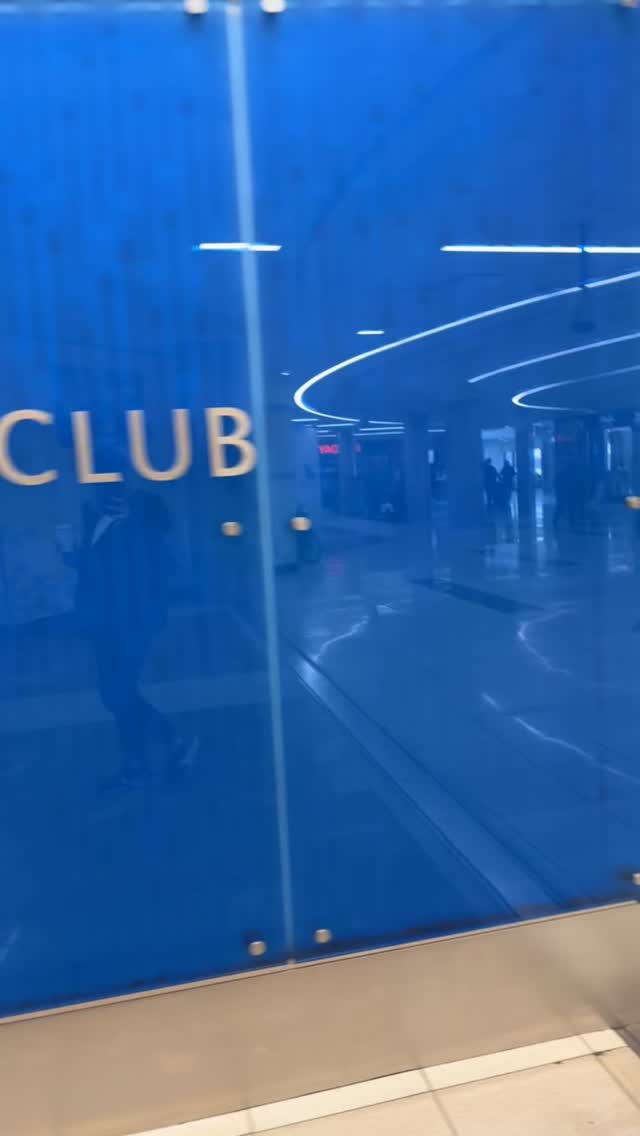 As Noted By Me…Atlanta @delta SkyClub concourse B was the BEST lounge experience we’ve had to date. Everyone was kind, helpful and so happy.
In a day when everyone feels so hurried and bothered - my son and I felt supremely taken care of this morning.
Thank you, Delta Atlanta!
Spread a little happiness 🩷
#asnotedbyme #awaywego #deltaskyclublounge