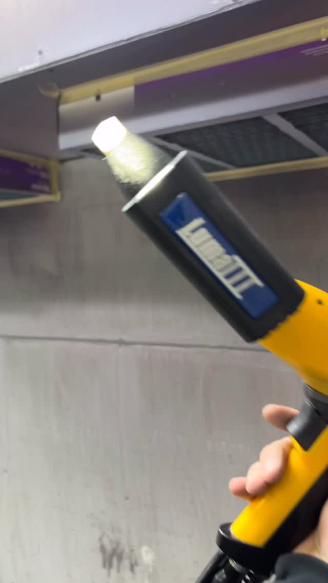 If Madonna had a custom fastback it be this. Corkey pink, shocker yellow, prismatic universe, covered in sc clear💁🏼♀️
#palmerspowders
#prismaticpowders
#coatingsbycoates
#lumaiii
#custompowdercoating