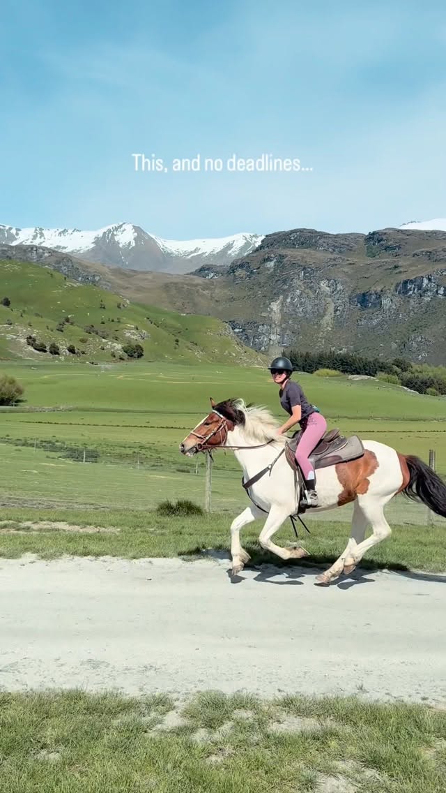 Itās hard to believe itās been weeks since I last rode, and YES, Iām counting down the days until Iām back in the saddle! This newborn phase has been a wild ride, and Iām soaking up every moment, even though I know itāll fly by. I never thought Iād say this, but having a baby was enough to keep me off horses for a little while. Are you a riding mum too? #cantering #horseriding #ridingmom #horselove #newzealand