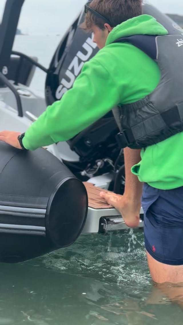We officially open our doors next month and can not wait get back out doing what we love with our team 💚
We’re busy in the maintenance workshop getting the RYA Training boats ready to go! ✌️
Who’s joining us this season?? 💦
#hydroabersochtrainingandactivitycentre #abersochmainbeach #hydroabersochandpwllheli #abersochsryaspecialists #ryatrainingcentre