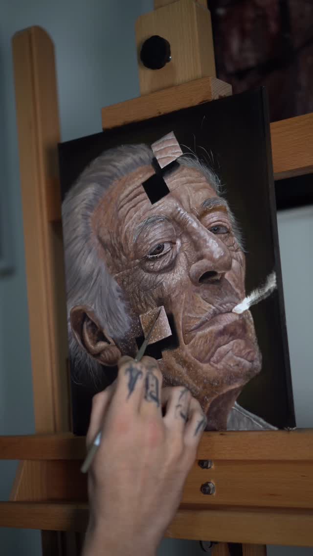 👁️ Première couche presque terminée.
Je suis en train d’achever la première étape de cette peinture à l’huile.
Il faudra maintenant laisser le temps au temps : quelques jours de séchage avant de revenir pour la dernière couche, celle des contrastes profonds et des détails précis qui viendront finaliser la pièce.
La peinture à l’huile est un processus lent, exigeant patience et présence.
Apprendre à respecter ces temps fait aussi partie du travail.
•
•
•
#peinturehuile #oilpainting #artprocess #artistecontemporain #paintingstudio