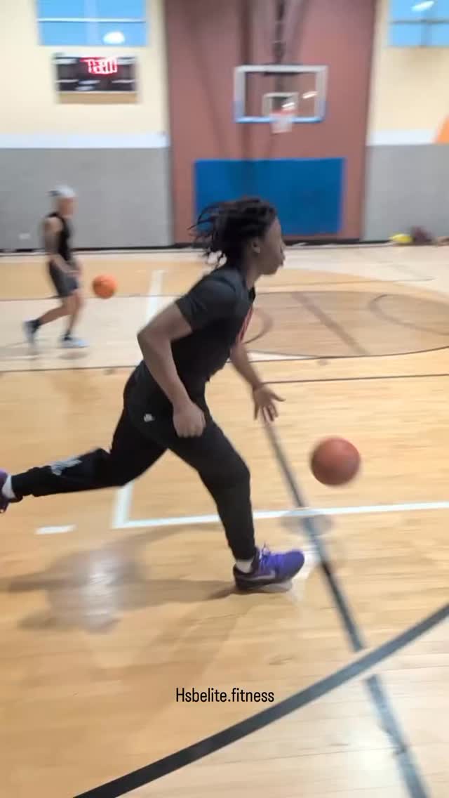 From fundamentals to performance training, we help athletes build habits that last longer than one season.
#BasketballFundamentals #TexasYouthBasketball #HSBElite #AthleteDevelopment #HoopsTraining